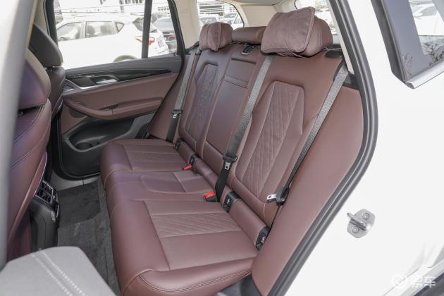 宝马ix3内饰-后排-雷达-易车