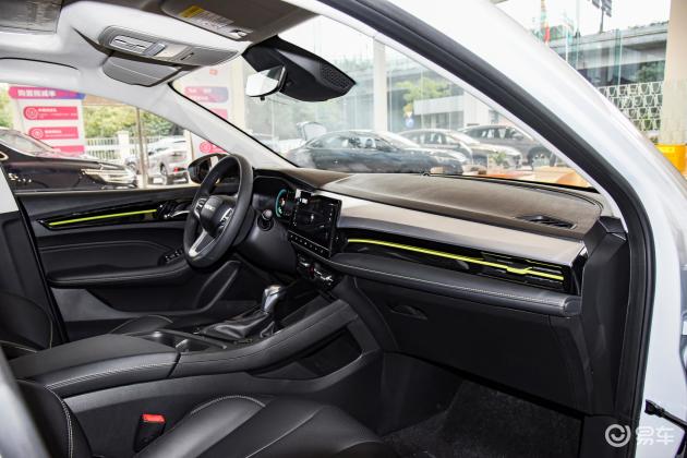 荣威i5内饰-后排-发动机-易车