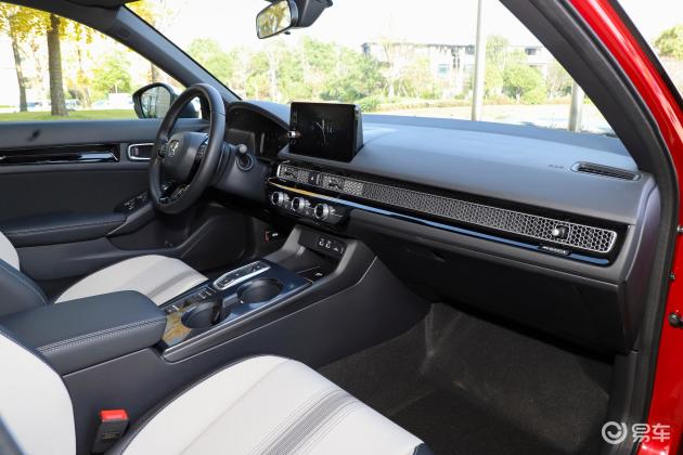 思域中控台-空间-胎压-易车