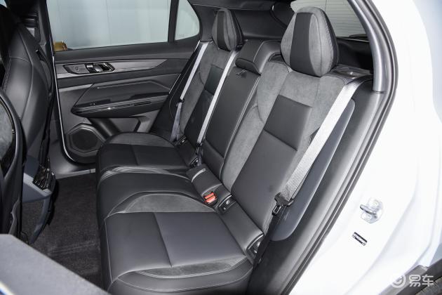 领克01 phev车尾-座椅-气囊-易车