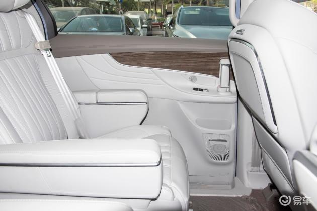 荣威imax8 ev车尾-座椅-气囊-易车