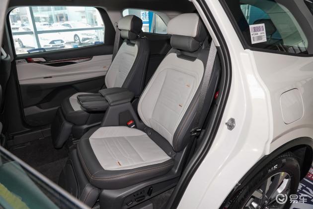 锐界内饰-轴距-发动机-易车