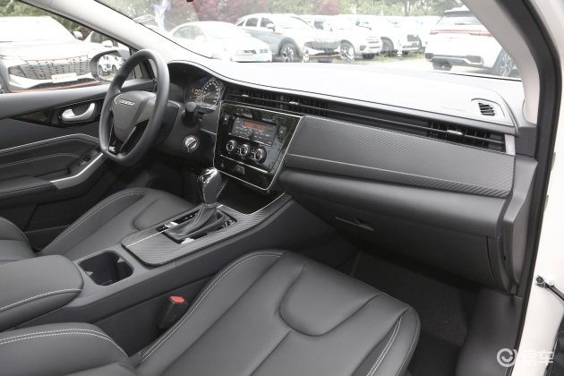 启辰d60内饰-后排-动力-易车