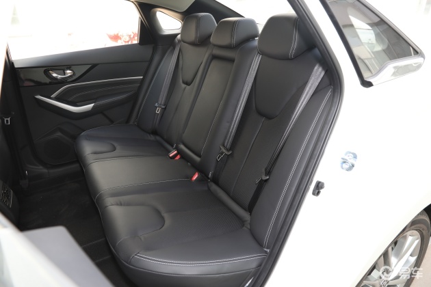 启辰d60车灯-座椅-气囊-易车