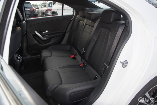 奔驰a级空调_后排_胎压