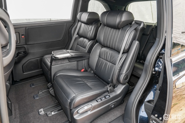 奥德赛内饰-轴距-胎压-易车