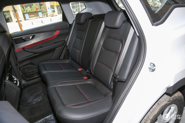 瑞虎7外观-空间-驻车-易车