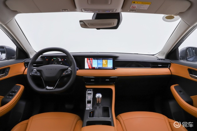 荣威i5内饰_后排_胎压