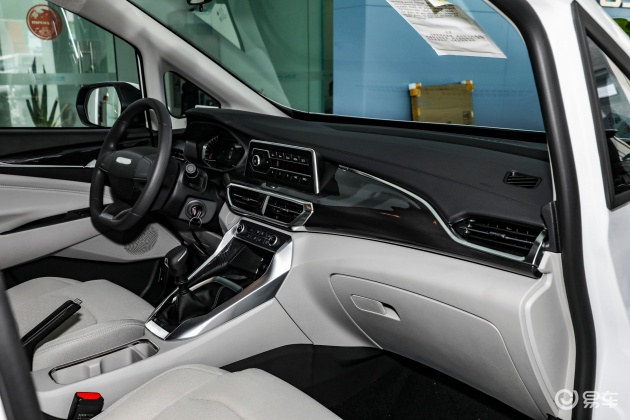 上汽大通maxus g50方向盘-空间-发动机-易车