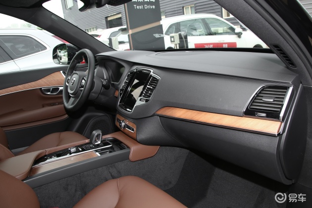 沃尔沃xc90车尾-方向盘-气囊-易车