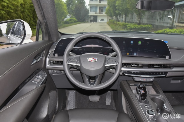 凯迪拉克xt4车尾-方向盘-气囊-易车