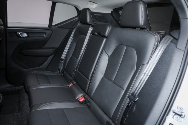 沃尔沃xc40方向盘-轴距-发动机-易车