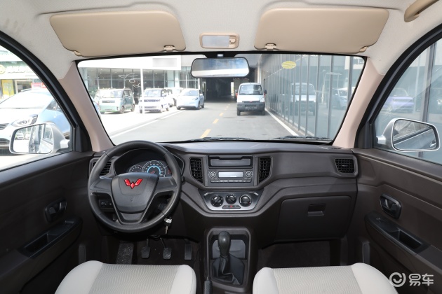 五菱宏光v内饰-空间-发动机-易车