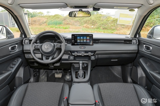 当前位置:>易车>本田xr-v车头摘要>摘要详情> 内饰方面,本田xr-v内饰