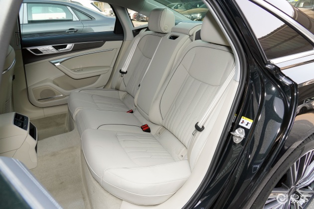 奥迪a6l车尾-方向盘-气囊-易车