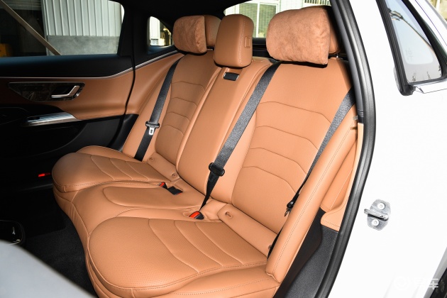 奔驰e级内饰-空间-动力-易车