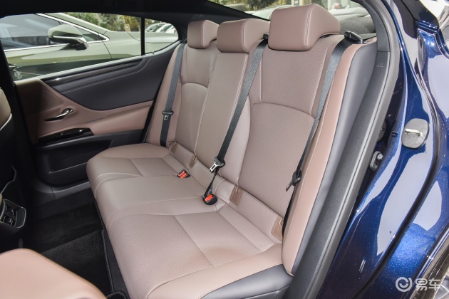 雷克萨斯es档次-空间-胎压-易车