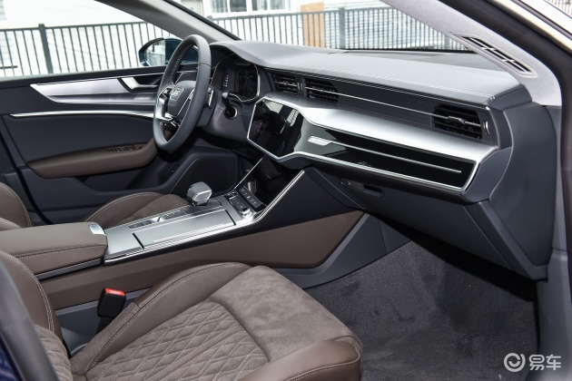 奥迪a7l车尾-方向盘-气囊-易车