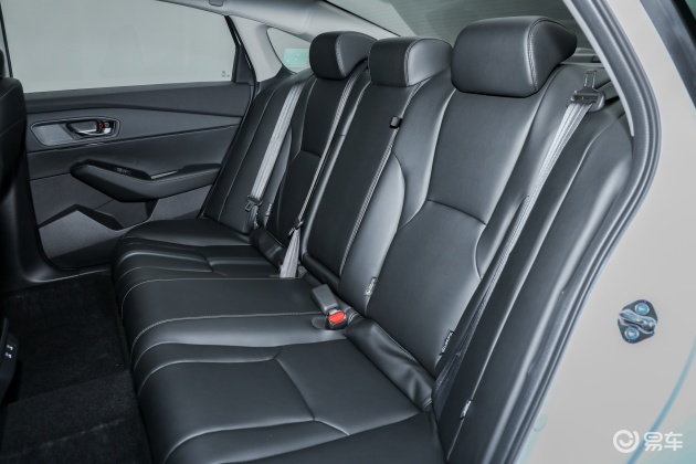 英仕派方向盘-后排-胎压-易车