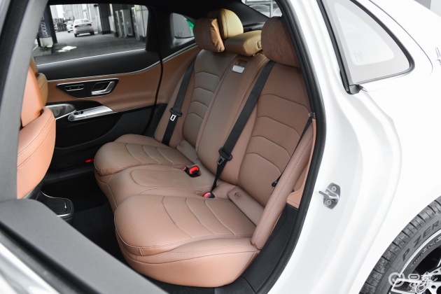 奔驰e级车尾-方向盘-气囊-易车