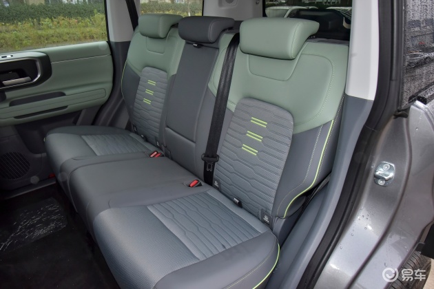 北京bj40内饰-空间-胎压-易车