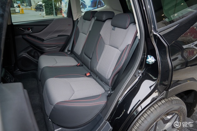 森林人内饰-空间-发动机-易车