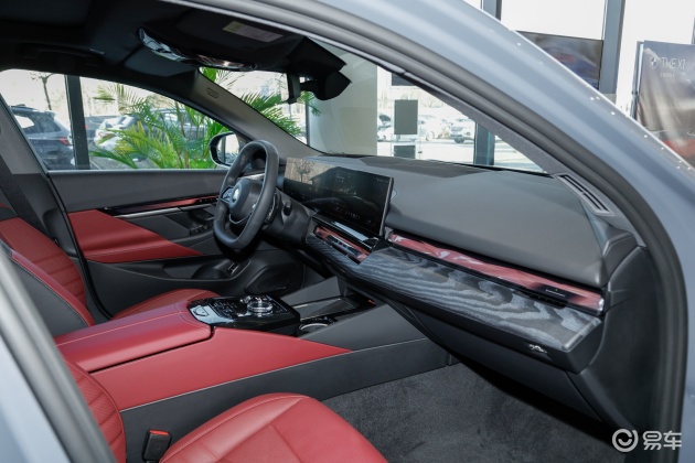 宝马5系档次-后排-扭矩-易车