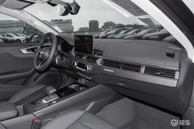 奥迪a4(进口)多功能方向盘-后排-胎压-易车