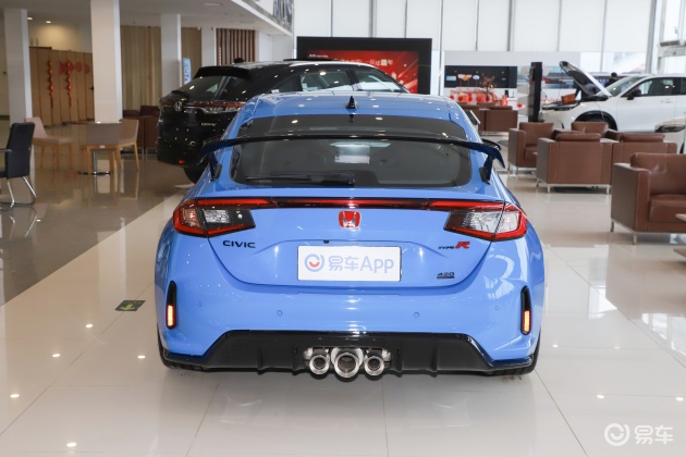 思域(进口)外观设计_思域(进口)内饰配置_感觉思域和b级车差不多大