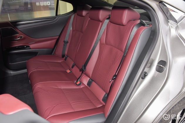 雷克萨斯es倒车影像-空间-胎压-易车