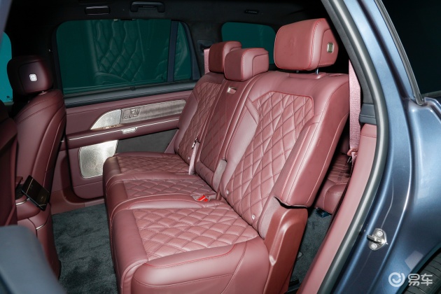 蔚来ES8内饰配置_蔚来ES8外观设计_蔚来es8