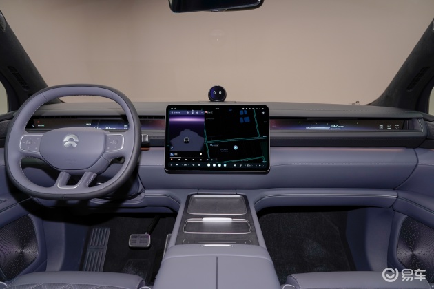 蔚来es8_蔚来ES8外观设计_蔚来ES8内饰评价