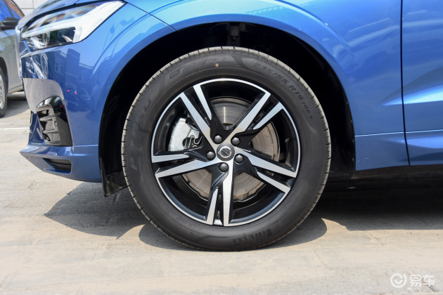 沃尔沃xc60前脸_驾驶座_气囊