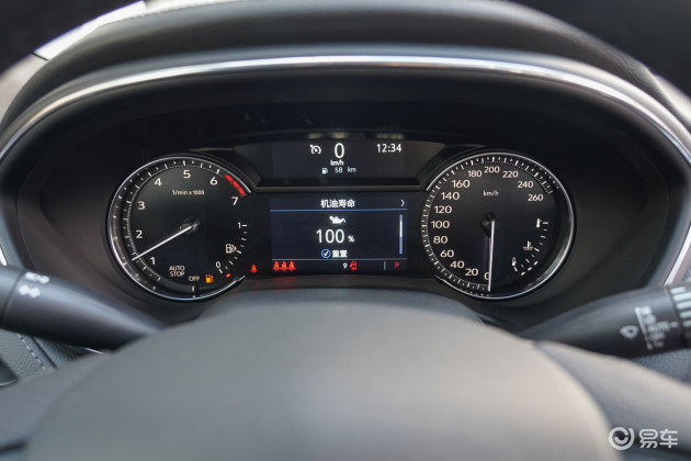 捷豹xel内饰_仪表盘