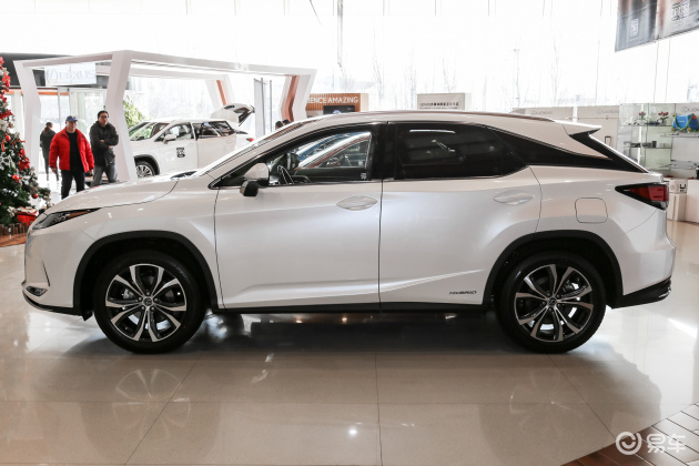 车型:雷克萨斯rx 2020款 450h 四驱豪华版 5座 国vi 指导价:69.7万元