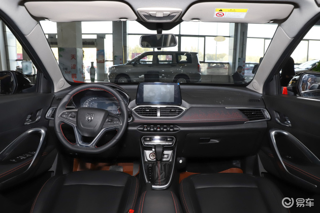 家用好选择 档次不输飞度 国产8万元比日本车还省钱秦vs 宝骏510 易车