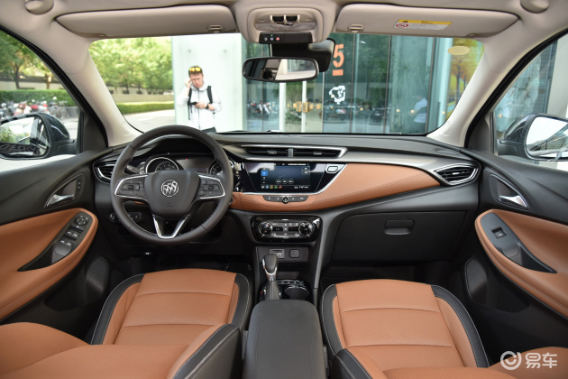 别克昂科拉gx让凯美瑞都坐不住了 合资18万元物超所值还有胎压显示 定速巡航你真的会买吗 易车