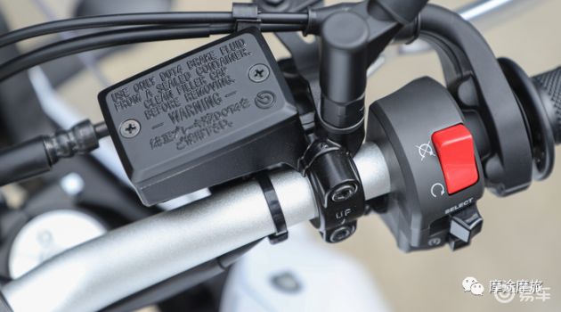 悬吊系统是什么冒险越野拉力机车，雅马哈Tenere700摩托实车鉴赏_https://www.jmylbn.com_新闻资讯_第16张