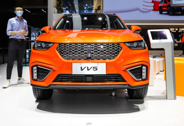 作为一款豪华品牌的suv,wey vv5在外形方面的设计,可以说是非常的新潮