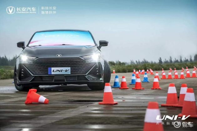 长安uni-v麋鹿测试-悬架-空间-易车
