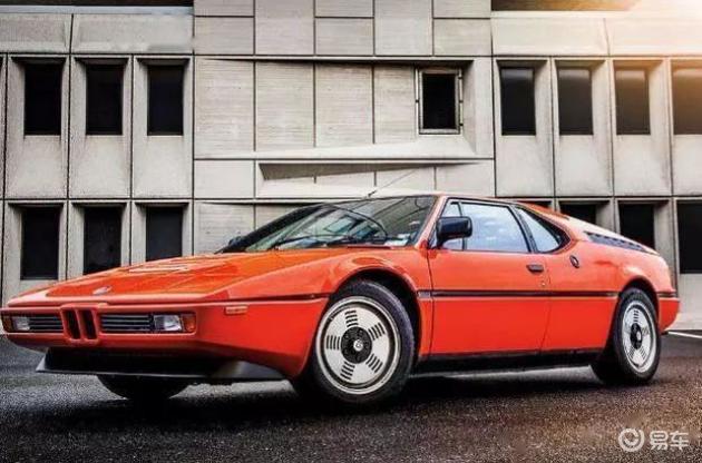 经典超低车身汽车_世界上第一台车是什么_世界上最矮的跑车