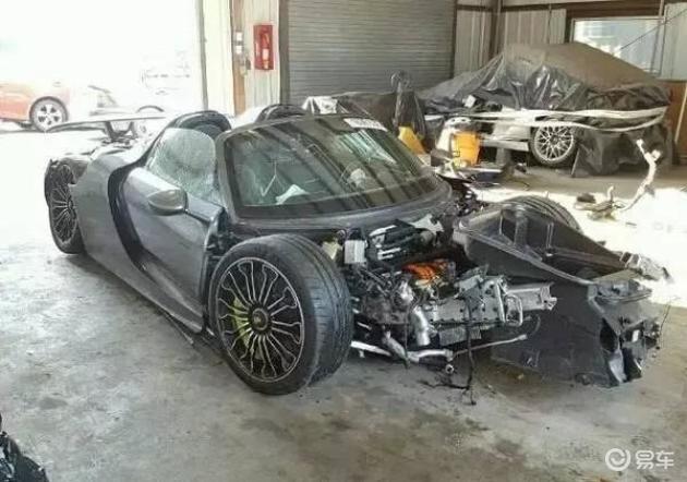 什么叫做全损车 155a1d3107a14e44b363557b8db1b2ac.jpg