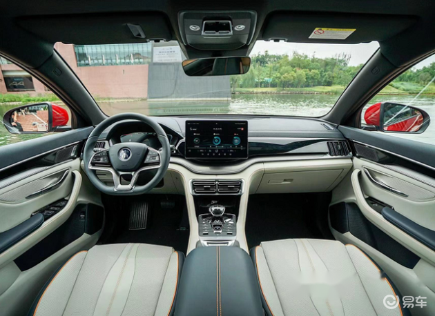 EV是什么针同传统车企的电动车型 是宋PLUS EV老辣？还是AION V后浪推前浪？_https://www.jmylbn.com_新闻资讯_第4张