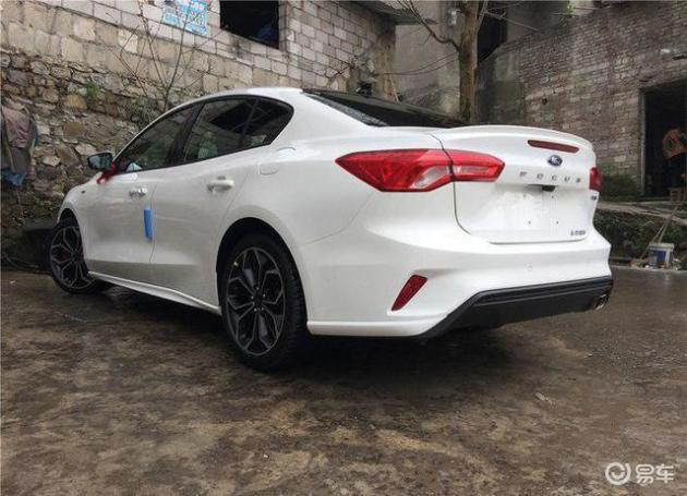 福特什么病什么人会选福特福克斯？开它有档次吗？福特福克斯的小毛病多吗_https://www.jmylbn.com_新闻资讯_第6张