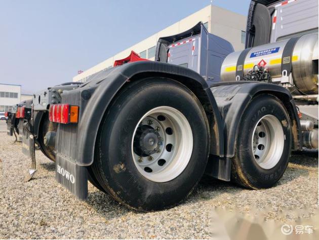 困难气道车什么牌好重汽HOWO TH7燃气版牵引车拉煤很赚钱？陕西、山西用户都用它_https://www.jmylbn.com_新闻资讯_第14张