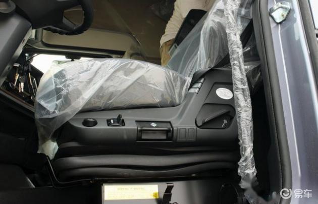 困难气道车什么牌好重汽HOWO TH7燃气版牵引车拉煤很赚钱？陕西、山西用户都用它_https://www.jmylbn.com_新闻资讯_第16张