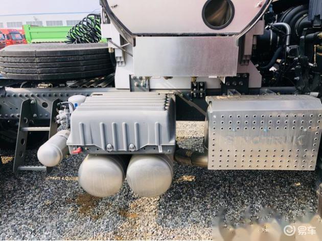 困难气道车什么牌好重汽HOWO TH7燃气版牵引车拉煤很赚钱？陕西、山西用户都用它_https://www.jmylbn.com_新闻资讯_第13张