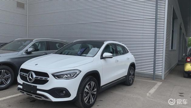 本田CRV对比_奔驰GLA排面_奔驰gla200男人开适合吗