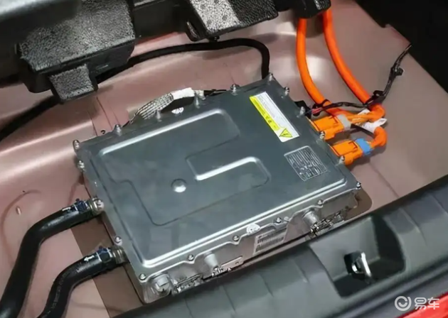 比亚迪的电池能用多久？电池终身免费质保，看完就知道了_易车