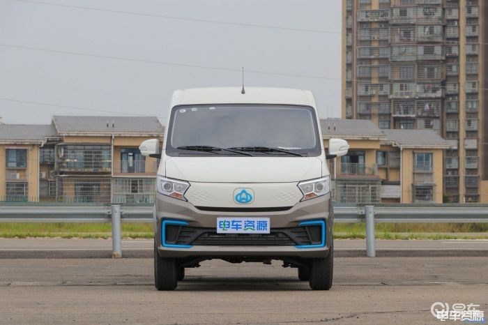 定位新能源创富小轻客 跨越星v7ev实拍